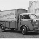 HdT-Werbung auf Lloydfahrzeug um 1955